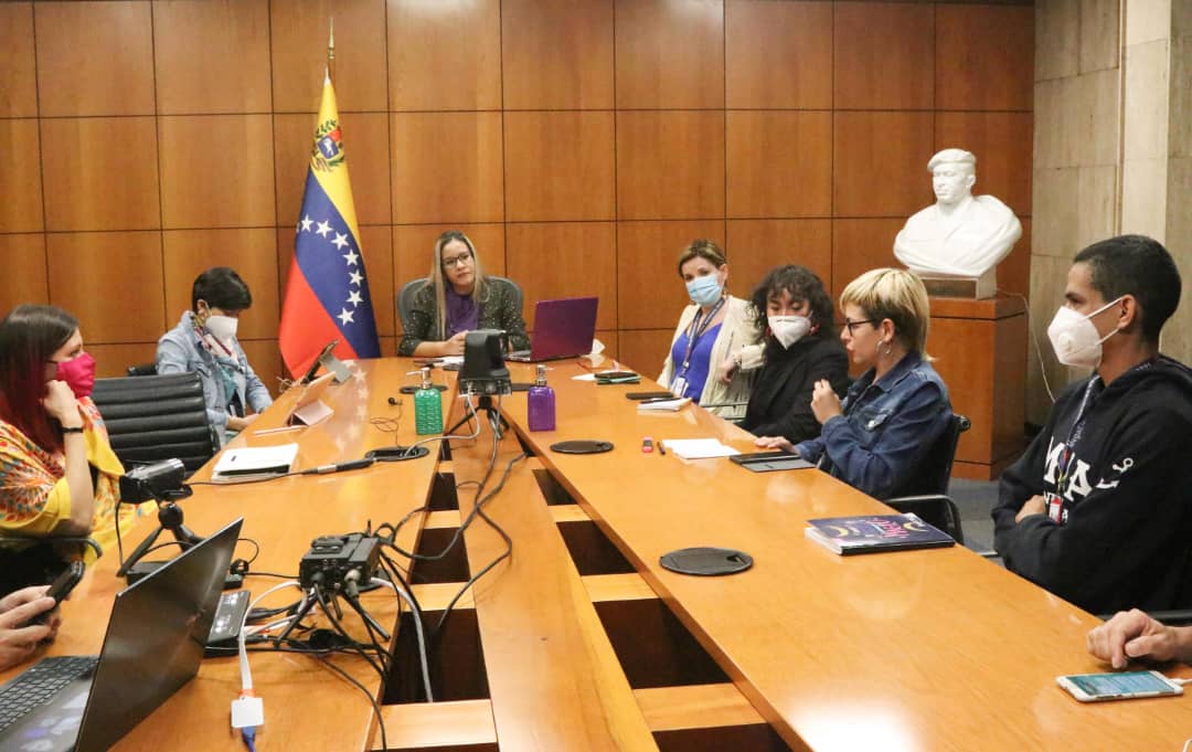ISB realizó encuentro sororo sobre el bloqueo de EEUU contra mujeres venezolanas