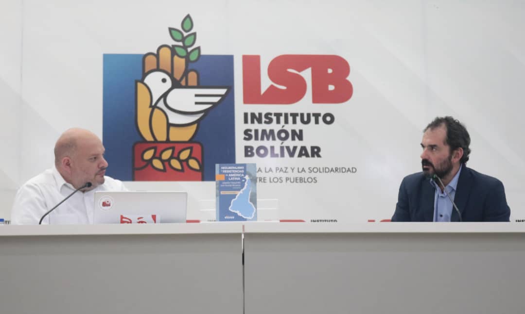 José Campagnoli conversó sobre neoliberalismo y América Latina en foro organizado por el ISB